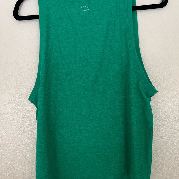 Beyond Yoga Green Spacedye Tank #NWT, size XL - Picture 6 of 8